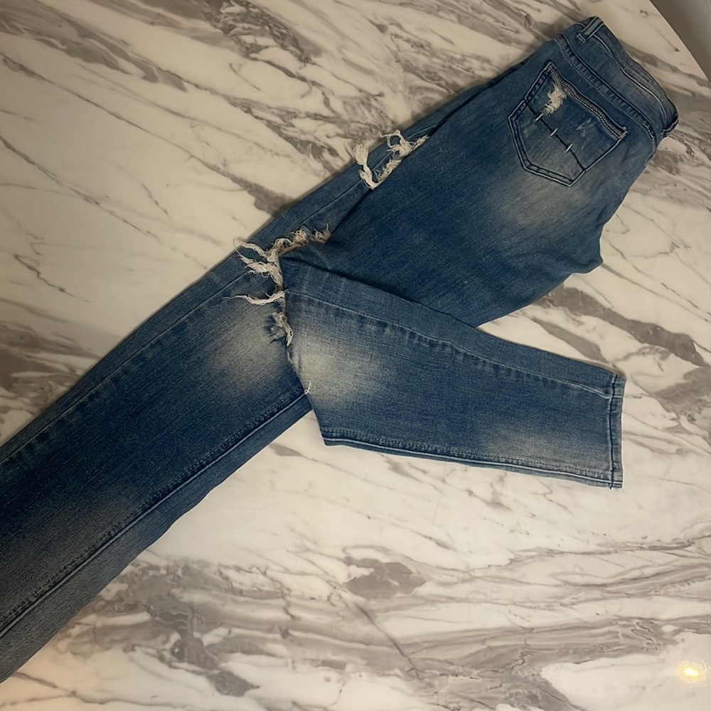 Machine distressed jeans - Picture 2 of 2